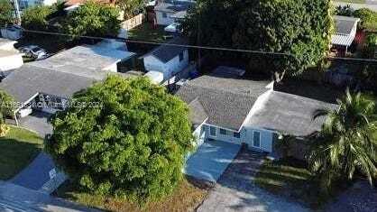 Building Photo - 6570 Sheridan St