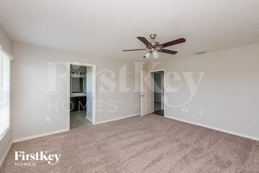 Building Photo - 5336 White Egret Ln