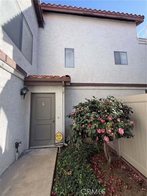 Building Photo - 24316 Sylvan Glen Rd