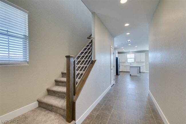 Building Photo - 11803 River Hawk Ave