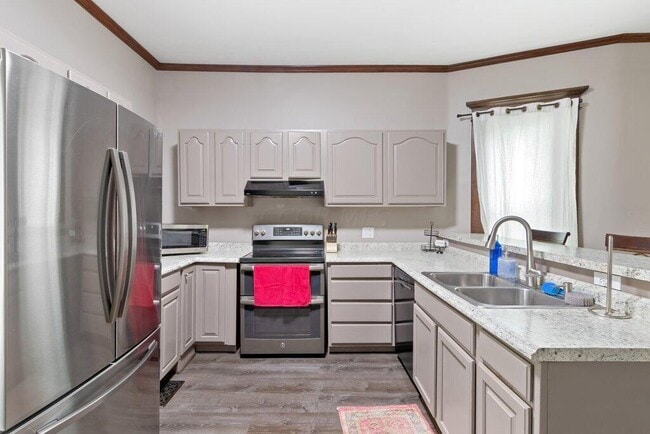 Building Photo - 2027 N 4th St