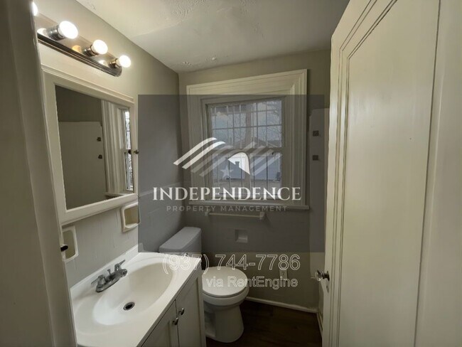 Building Photo - 420 Delaware Ave