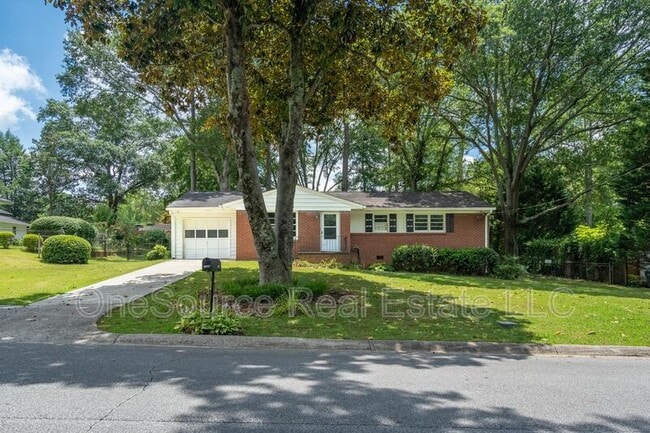 Building Photo - 1248 Cliffwood Dr