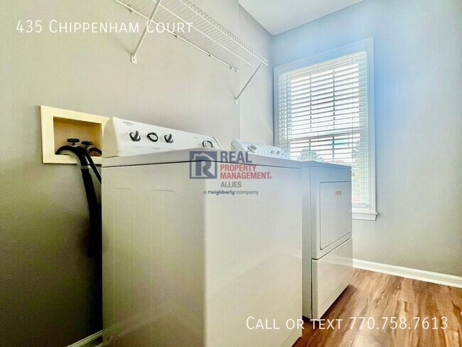 Building Photo - 435 Chippenham Ct