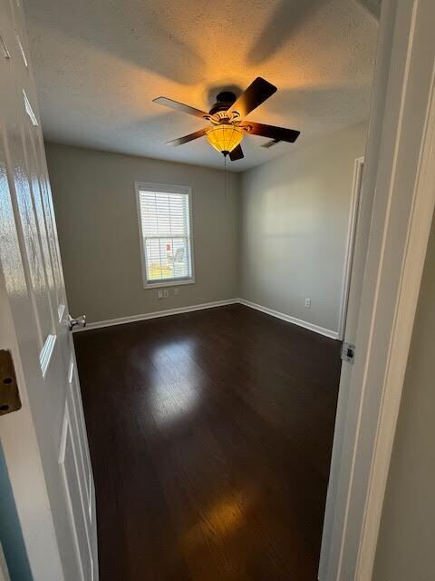 Building Photo - 6917 Alamosa Dr