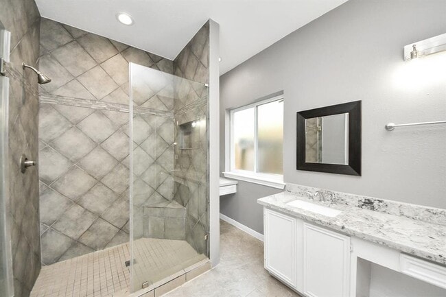 Building Photo - 5723 Whitemills Dr