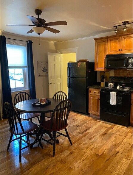 Kitchen - 400 W Gay St