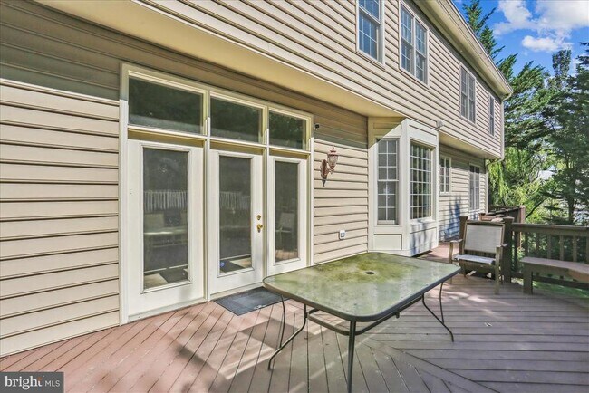 Building Photo - 8931 Falls Farm Dr