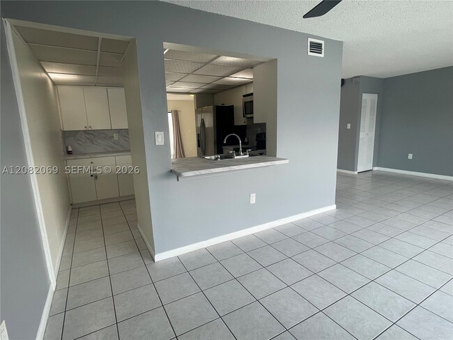 Building Photo - 1341 SW 124th Ct