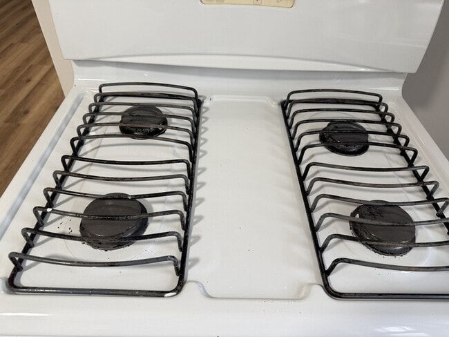 Building Photo - 907 15th St