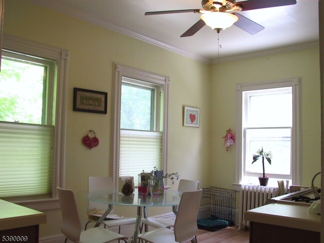 Building Photo - 177 Ashland Ave