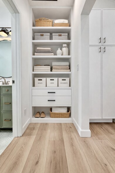 Virtually Staged - 619 N Vista St