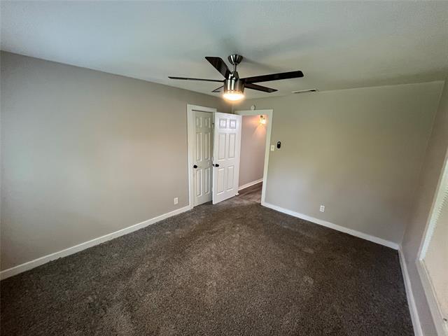 Building Photo - 1138 Elmdale Pl