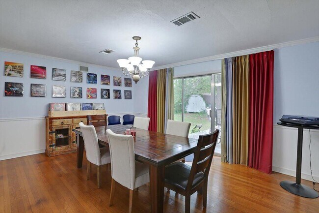 Building Photo - 1315 Kimwood Dr