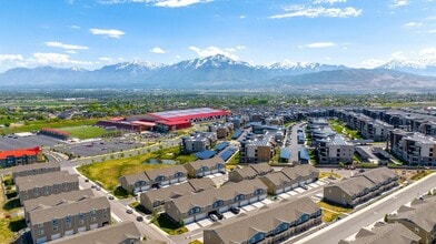 Building Photo - Herriman Townhomes - FC