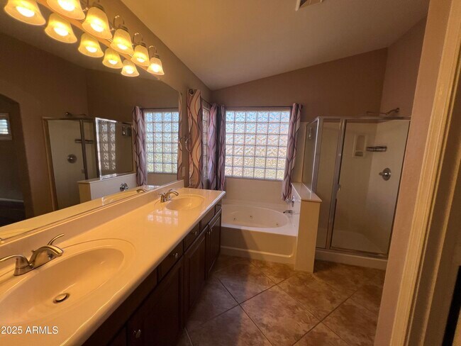 Building Photo - 35282 N Shorthorn Trail