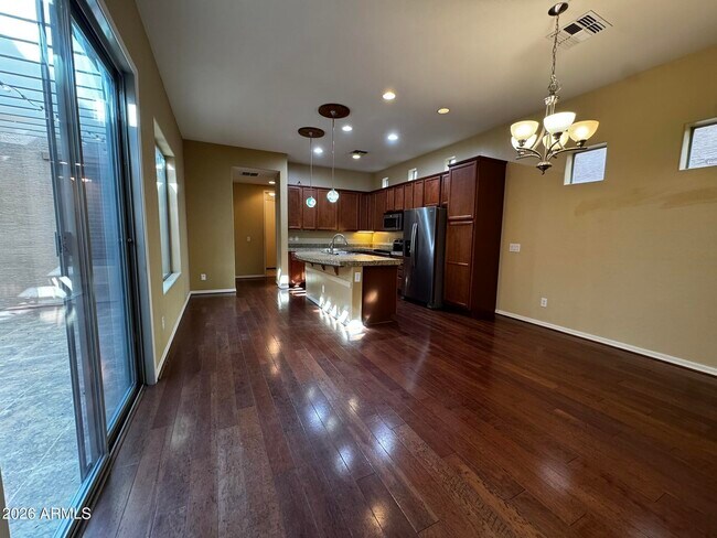 Building Photo - 837 W Village Pkwy