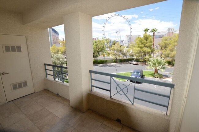 Building Photo - Meridian  Fully FURNISHED Condo with Strip & High Roller View. Includes Gas, Electric and Internet