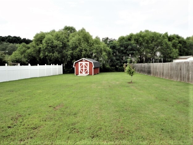 Building Photo - 207 Mayors Ln