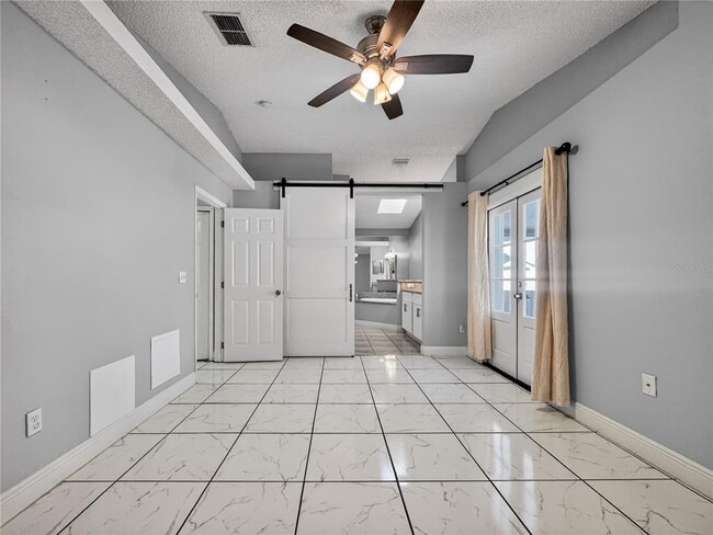 Building Photo - 2905 Colleen Cir