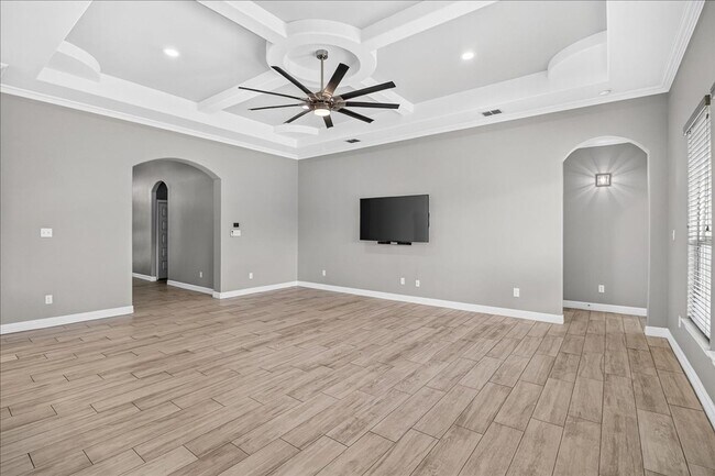 Building Photo - 6718 Stuyvesant Ct
