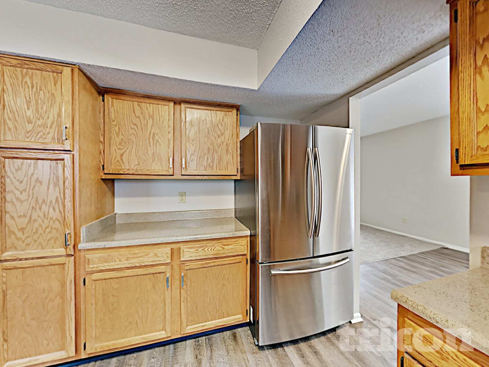 Building Photo - 5970 Draycott Dr