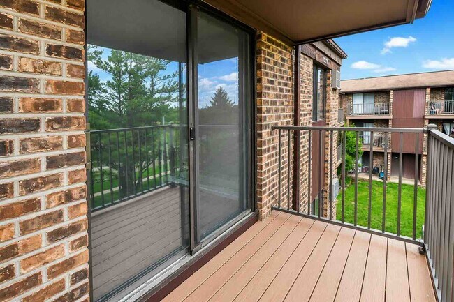 Building Photo - 156 Dunteman Dr