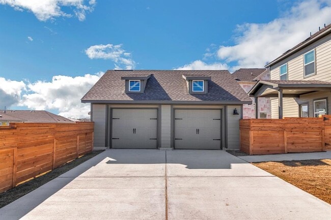 Building Photo - 101 Rioja