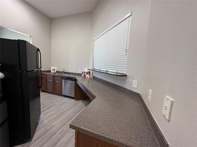 Building Photo - 2090 Water Tupelo Way