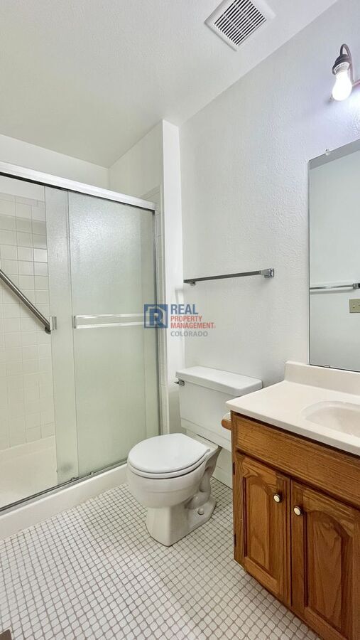 Building Photo - 6951 W 87th Way