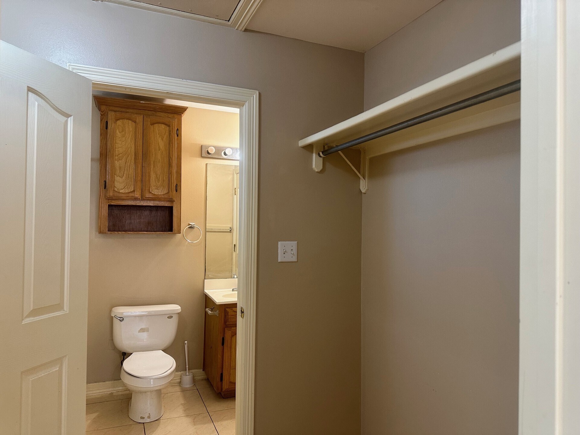 Building Photo - 1702 Tierra Dulce Dr