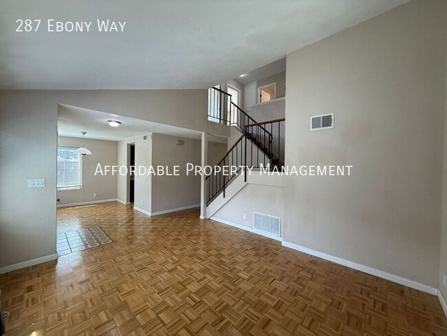 Building Photo - 287 Ebony Way