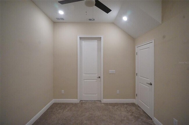 Building Photo - 6154 Marsh Trail Dr