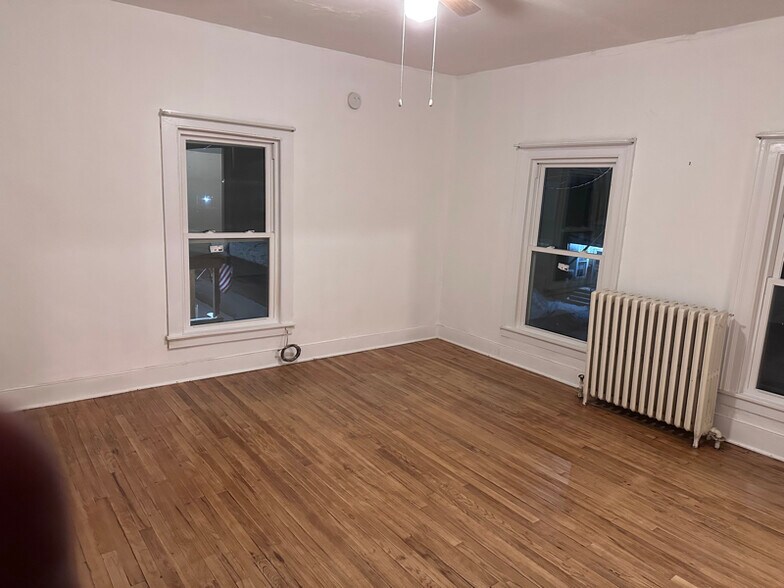 Building Photo - 11 Westcott St