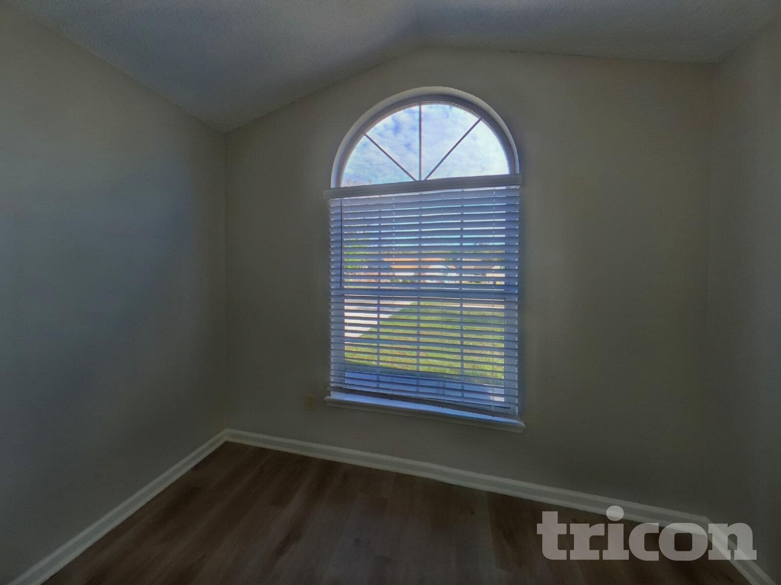 Building Photo - 8158 Pilgrims Trace Dr