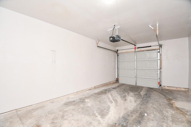 Building Photo - 5709 Arthington Ave
