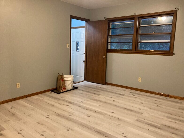 Home Office or Formal Dining Room - 3080 Perrot Ave S