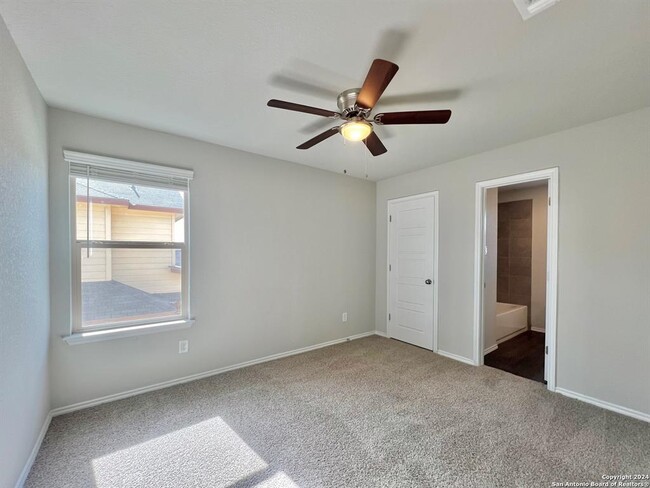 Building Photo - 9106 Canyon Bnd