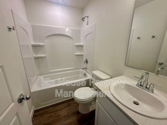 Building Photo - 3900 Pinnacles Ct