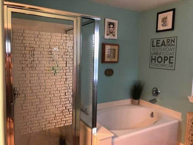 Building Photo - 25254 Finchgrove Ln