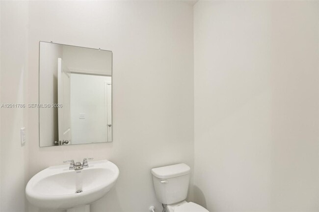 Building Photo - 2579 Grey Hawk Dr