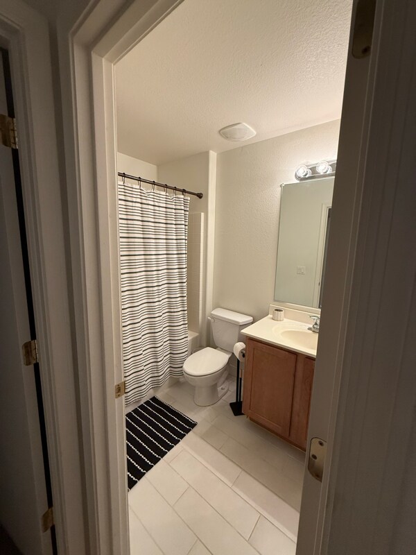 Building Photo - 3328 W Belle Ave