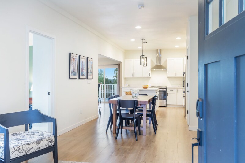 Building Photo - 11704 20th St NE