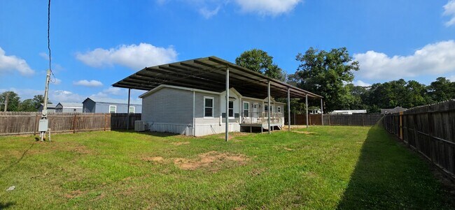 Building Photo - 2571 Lee Turner Rd