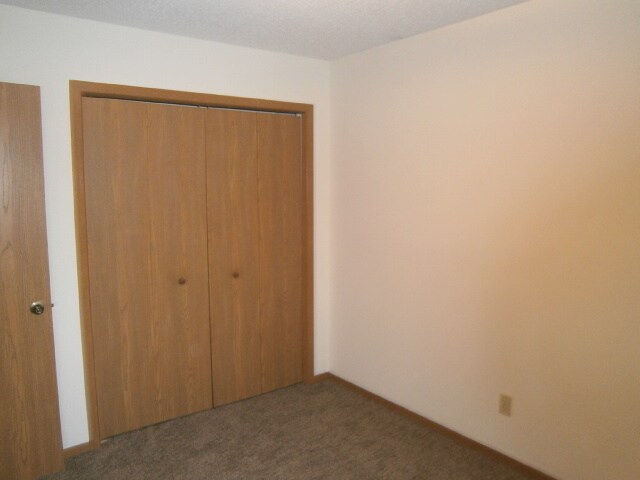Building Photo - 1232 Spruce Ct
