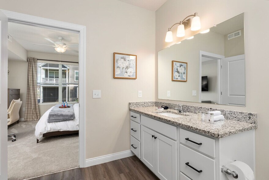 Building Photo - 3636 Ideal Wy