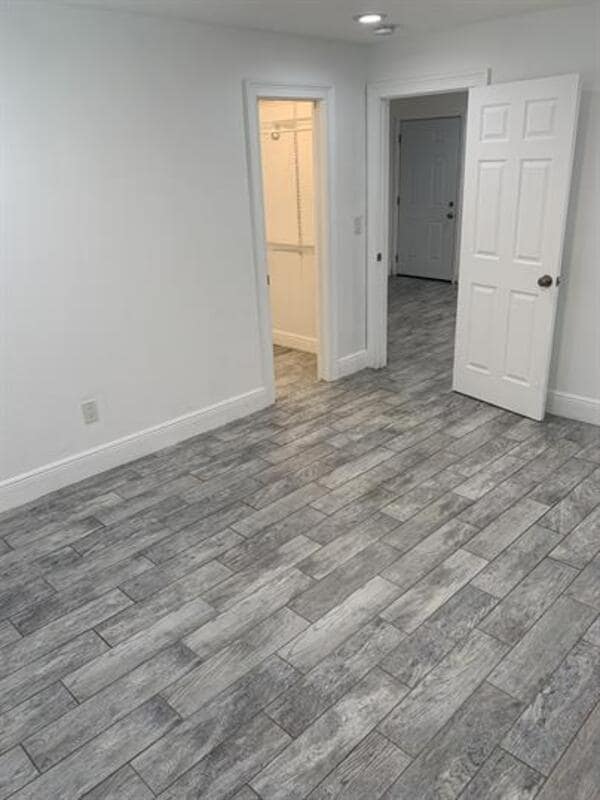 Building Photo - 4908 W Ingraham St