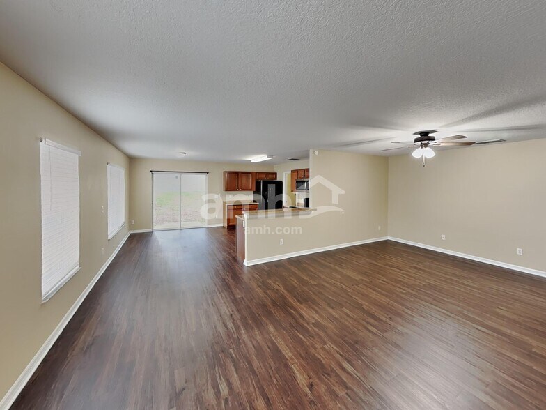 Building Photo - 2340 Norwood Pl