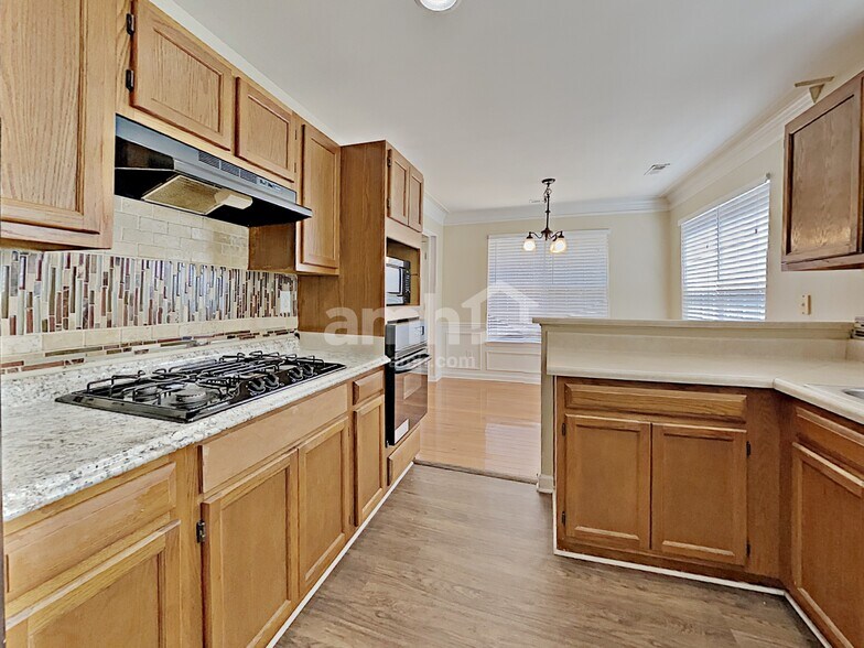Building Photo - 3560 Andrea Lee Ct