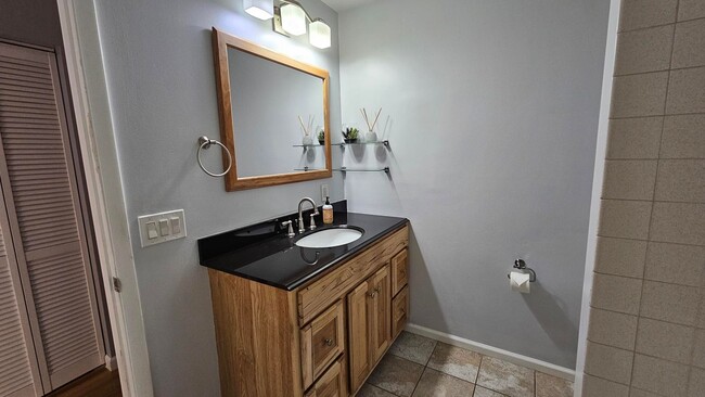 Building Photo - 6115 Christman Dr